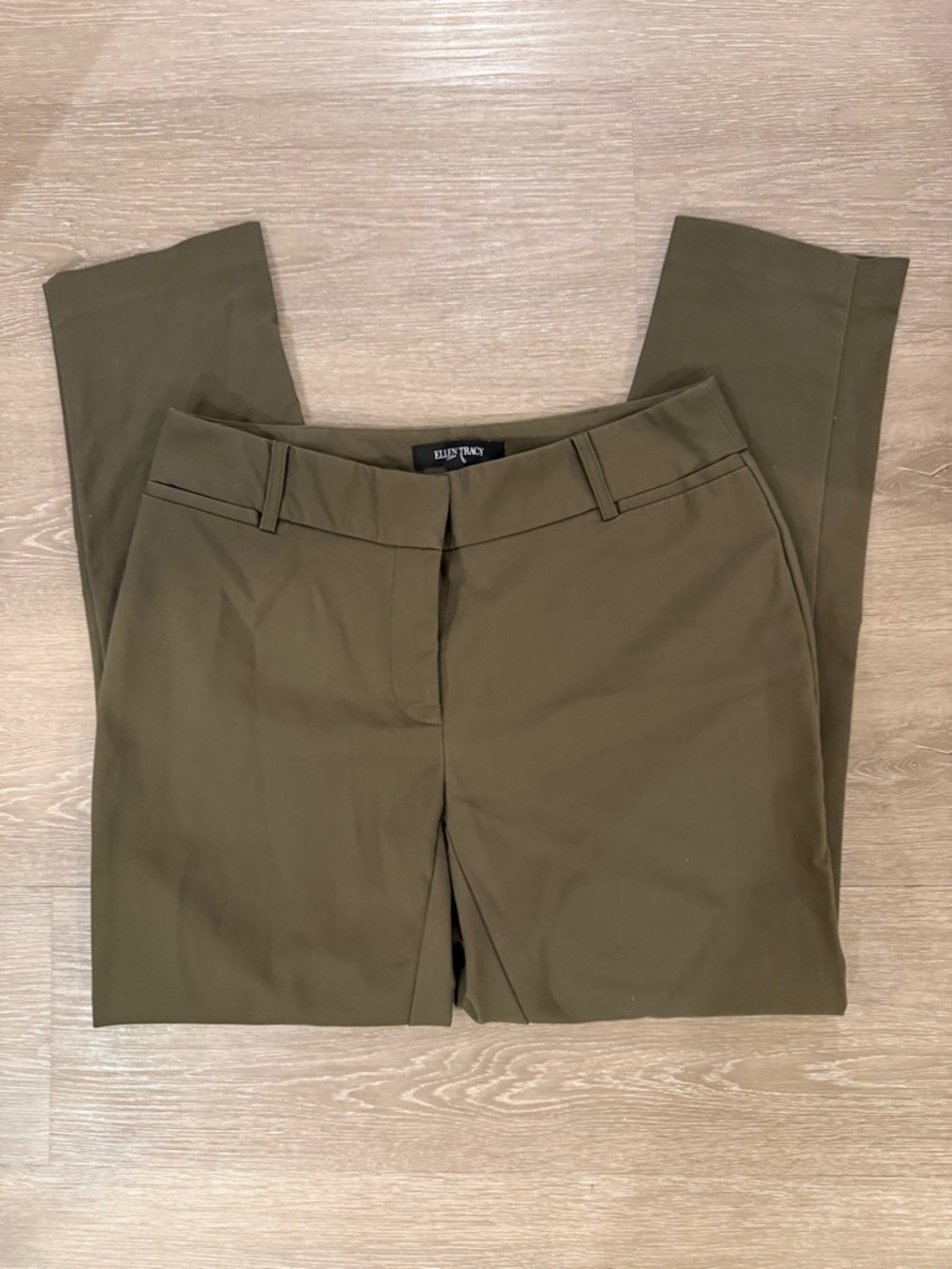 Ellen Tracy Olive Slim Ankle Pants Size 4 Tailored Career Stretch - Picture 4 of 9